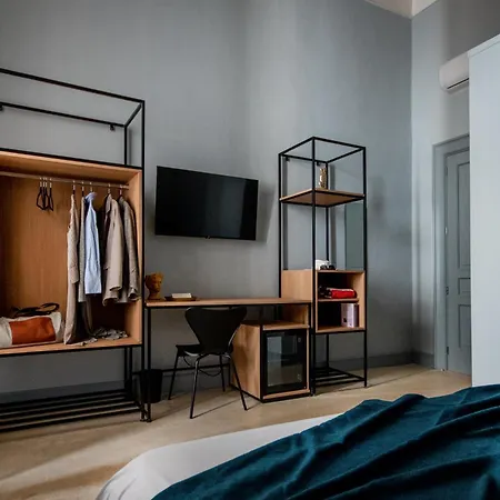 Palazzo Emanuele Luxury 3* ガリポリ