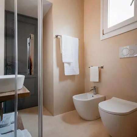 Palazzo Emanuele Luxury ベッド・アンド・ブレックファスト 3*