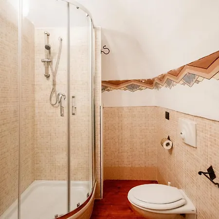 ベッド・アンド・ブレックファスト Palazzo Emanuele Luxury 3*